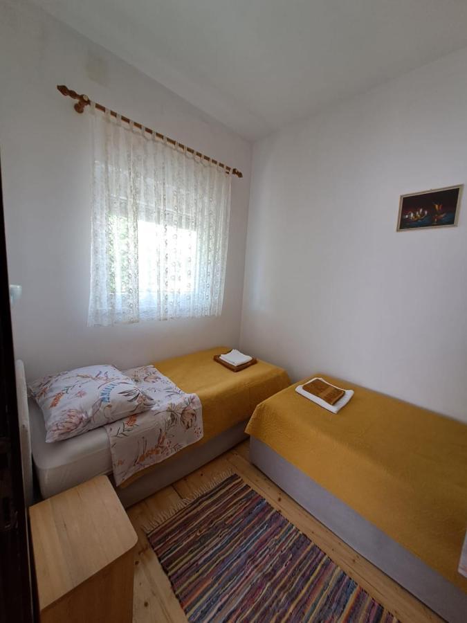 Apartments Berny Sveti Vid-Miholjice Exterior foto